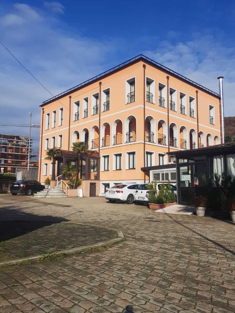 Hotel Socrate Lavena Ponte Tresa Ngoại thất bức ảnh