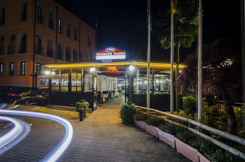Hotel Socrate Lavena Ponte Tresa Ngoại thất bức ảnh